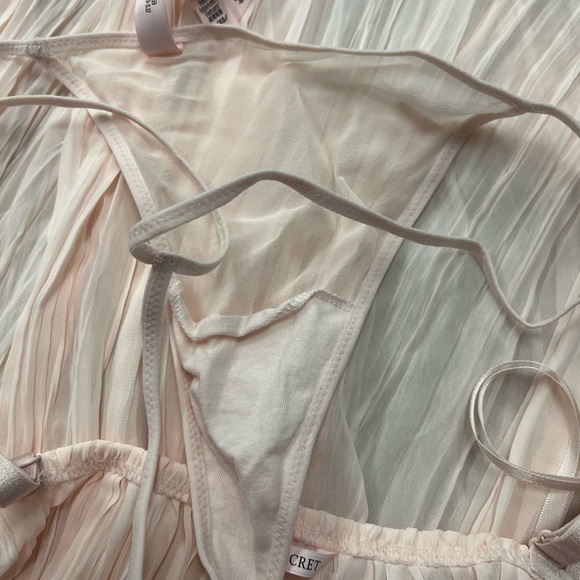 Victoria's Secret Blush Pink Pleated Nighty Sz XL - Picture 6 of 7